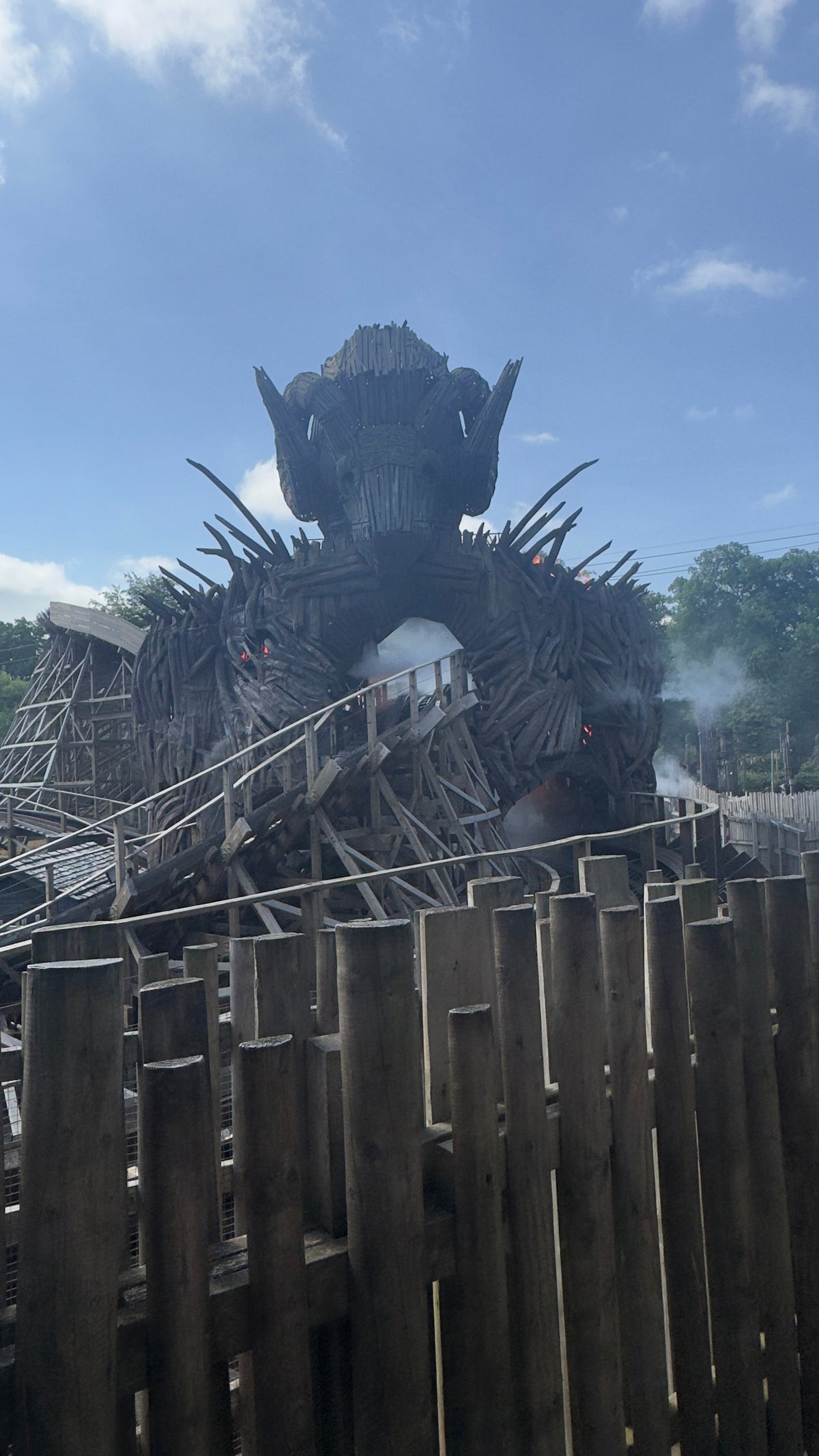 Merlin and Alton Towers annual pass ticket advice