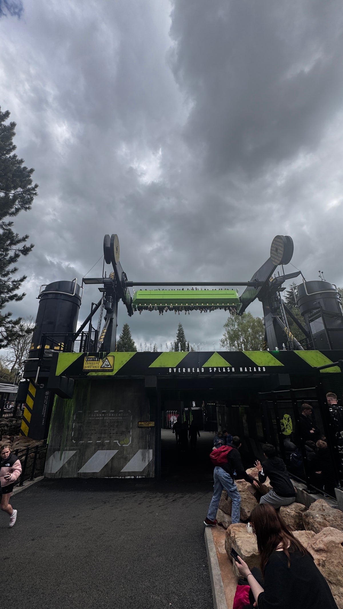 Alton Towers Annual Visitors: Numbers & Crowd Guide