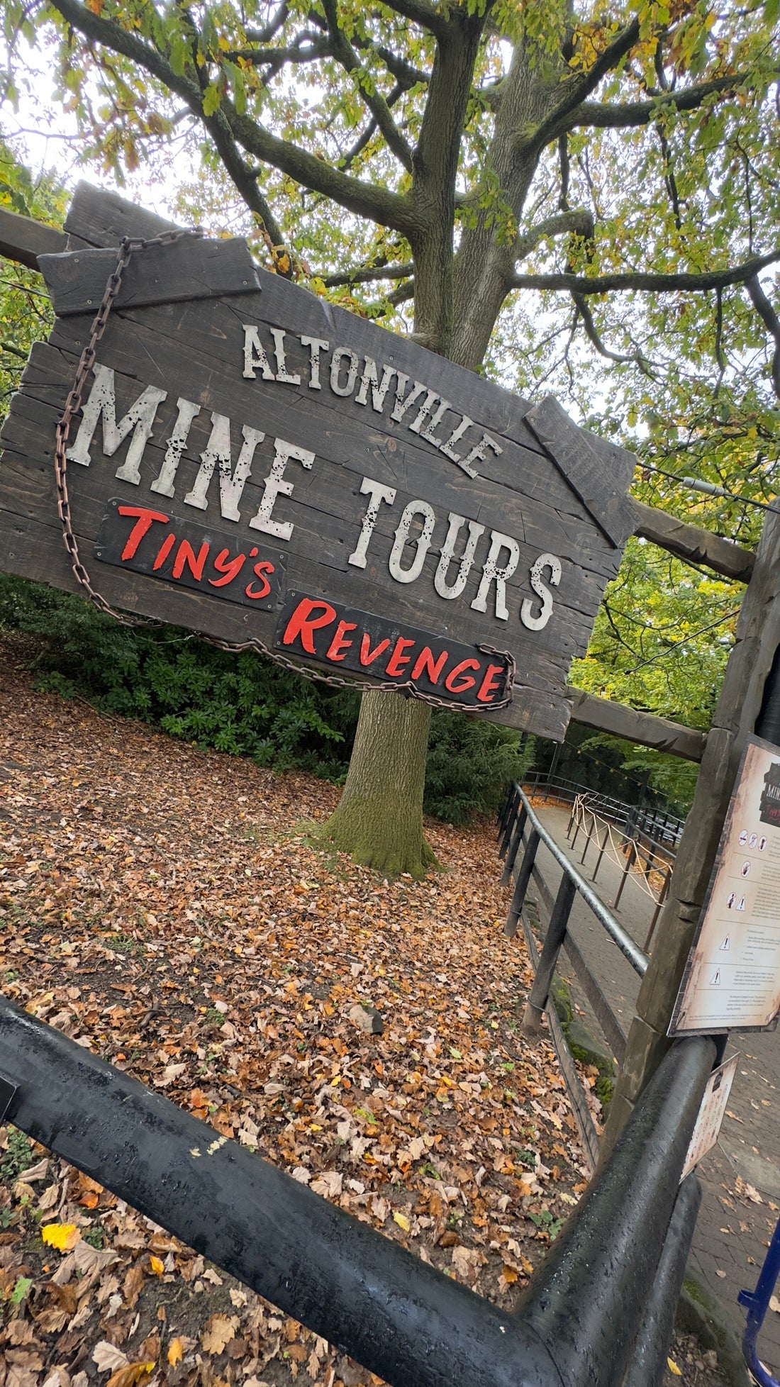 What Are the Themes of the New Scarefest Attractions Edge of the Forest and Dark Hollo