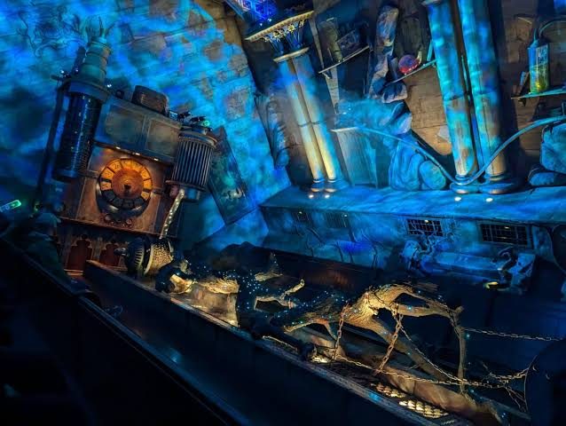 Hex and the Chained Oak: The Real Legend Behind Alton Towers