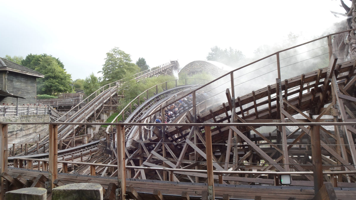 Wicker Man at Alton Towers, photograph by BWard 1997, CC BY 4.0; eligible Parent Q Share attraction